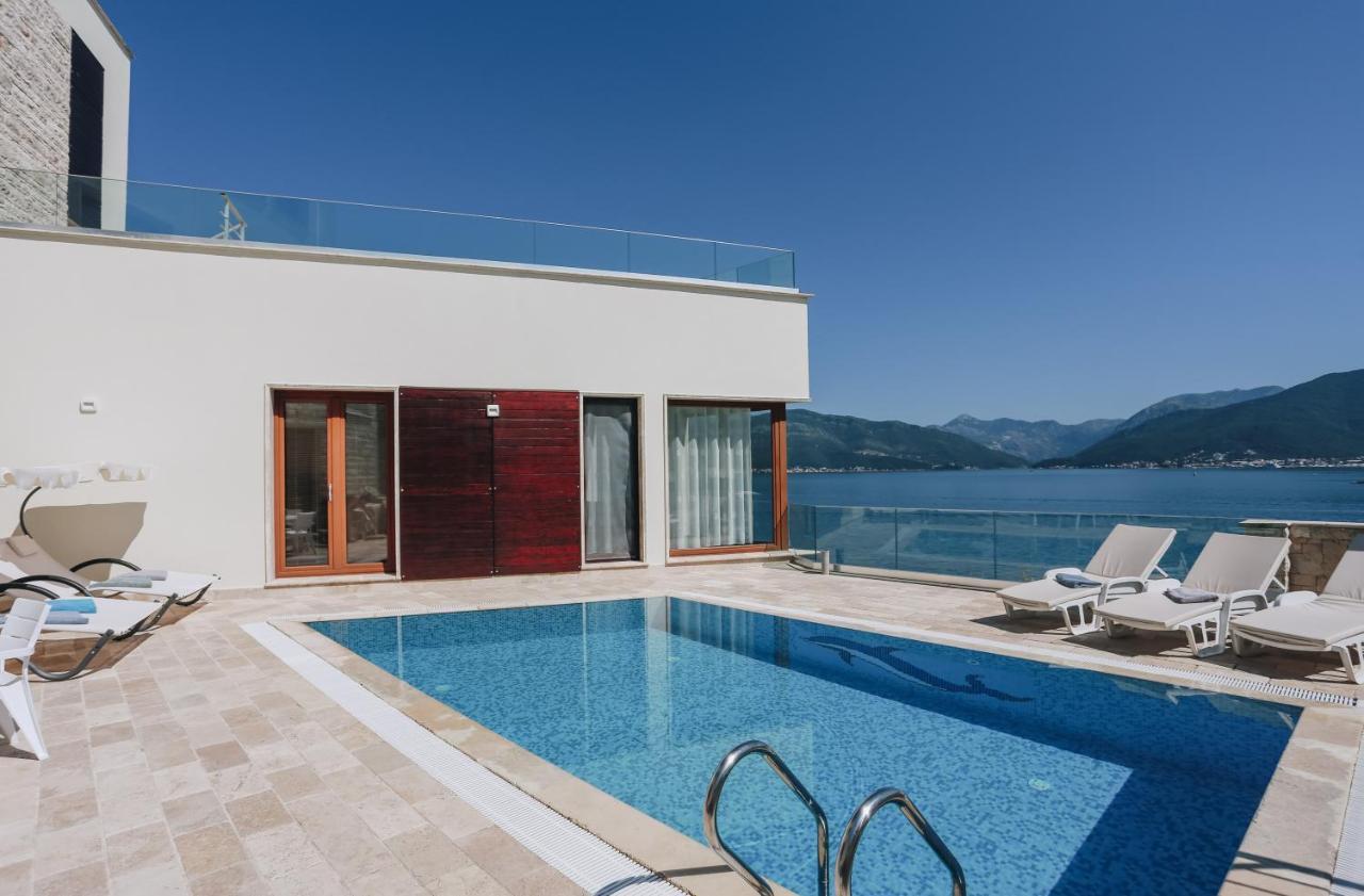 Villa Semiramis ティヴァト エクステリア 写真