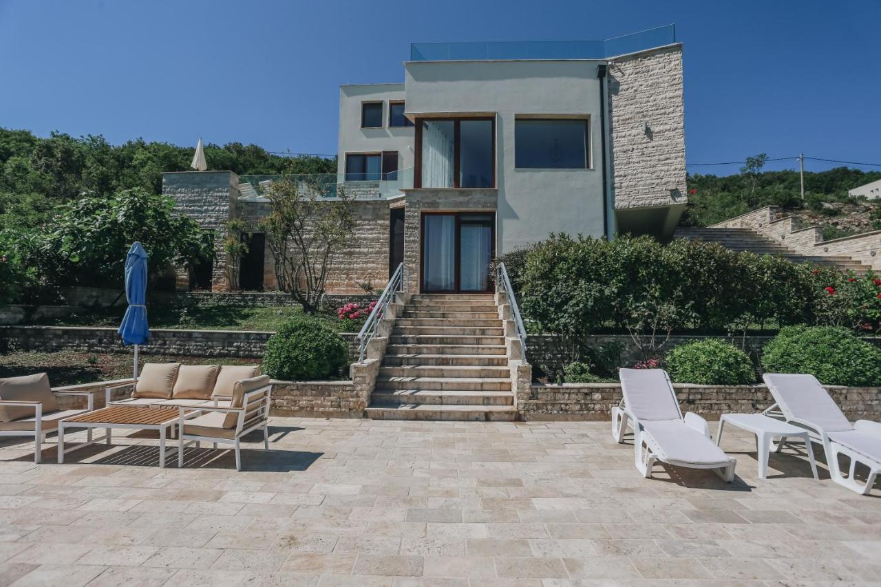 Villa Semiramis ティヴァト エクステリア 写真