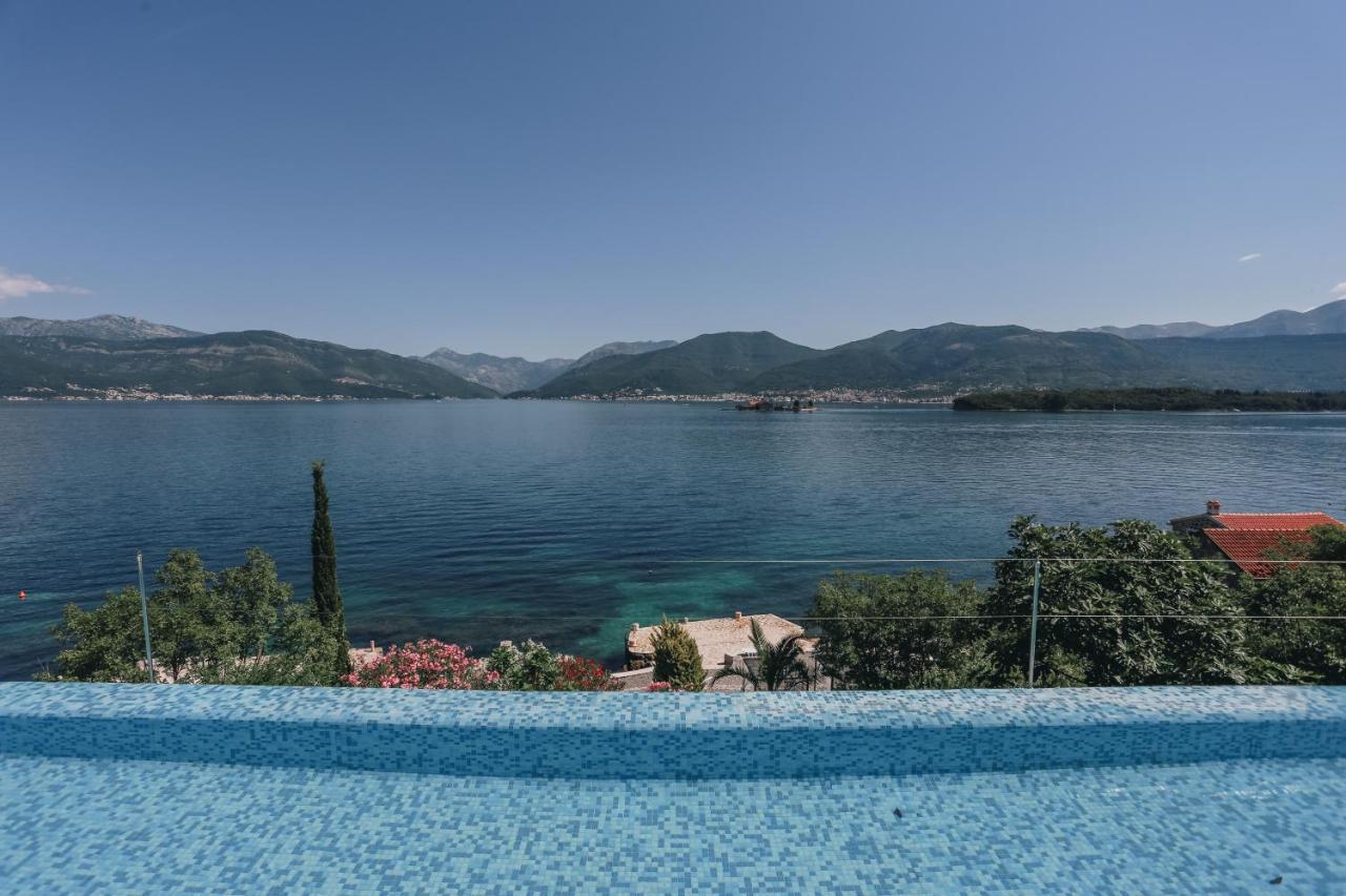 Villa Semiramis ティヴァト エクステリア 写真