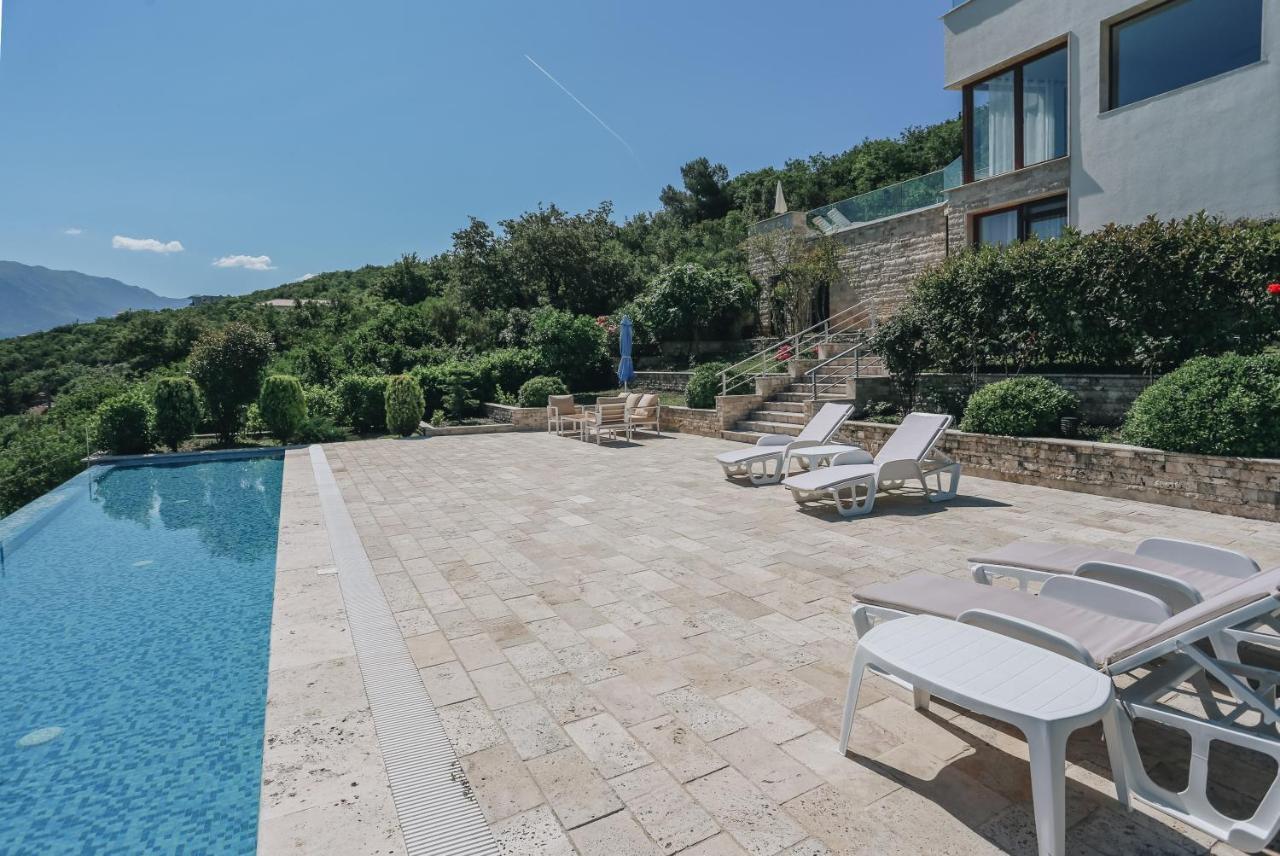 Villa Semiramis ティヴァト エクステリア 写真